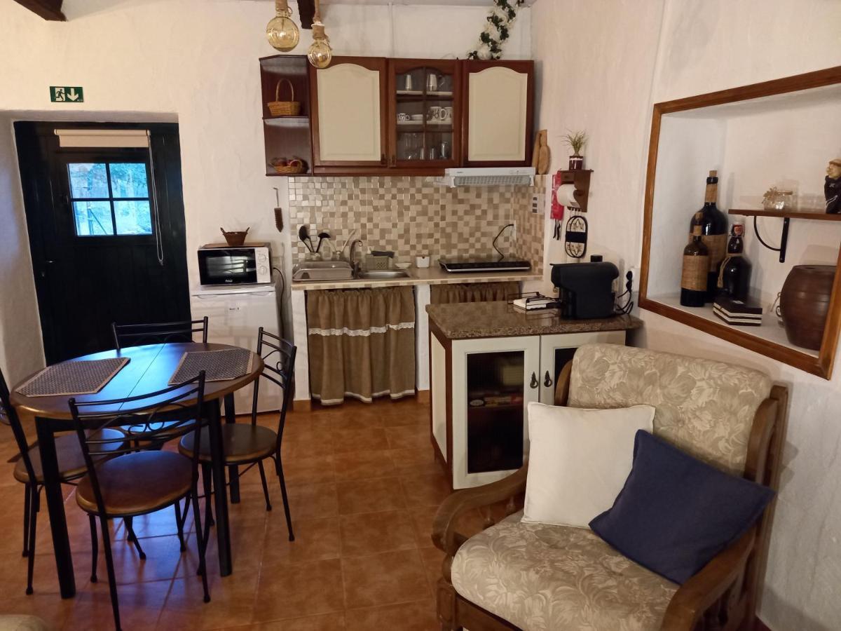 Casinha Da Lareira - Quintinha Dos Cavalos- Arruda Dos Vinhos Exteriör bild